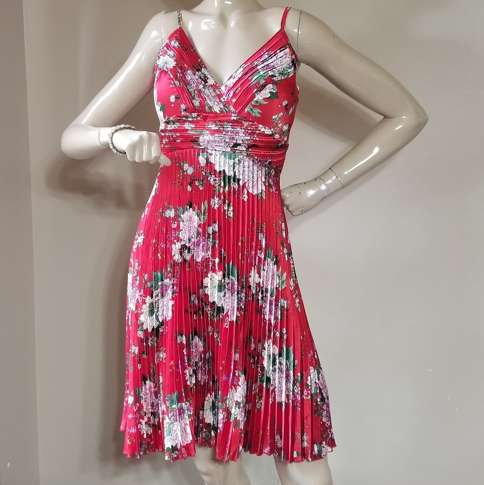 Alive Girl Brand, Flowered Red Dress for Women.